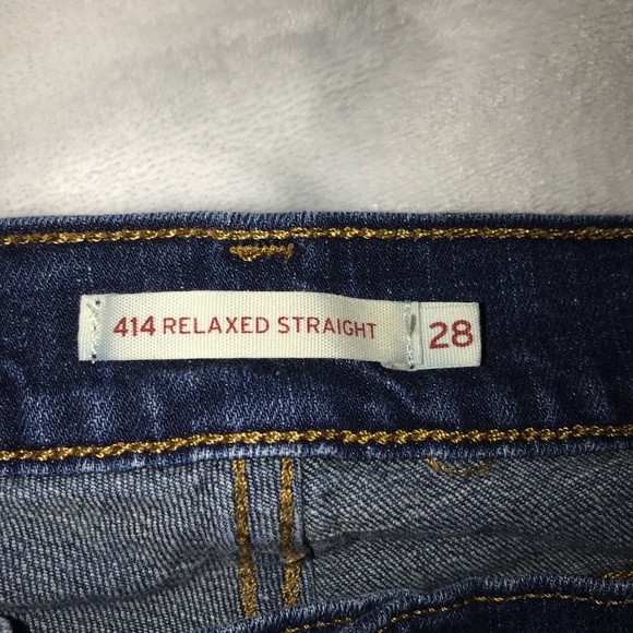 Levi’s Straight Leg Jeans - Picture 6 of 8